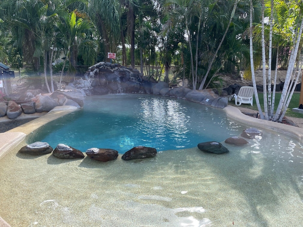 Aussie Outback Oasis