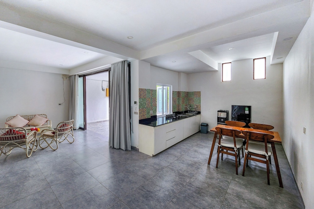Emilia Apartment Seminyak by Nagisa Bali