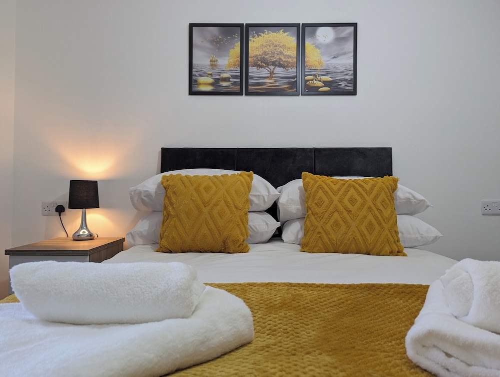 Modern House - 4 Bedrooms - Familyfriendly
