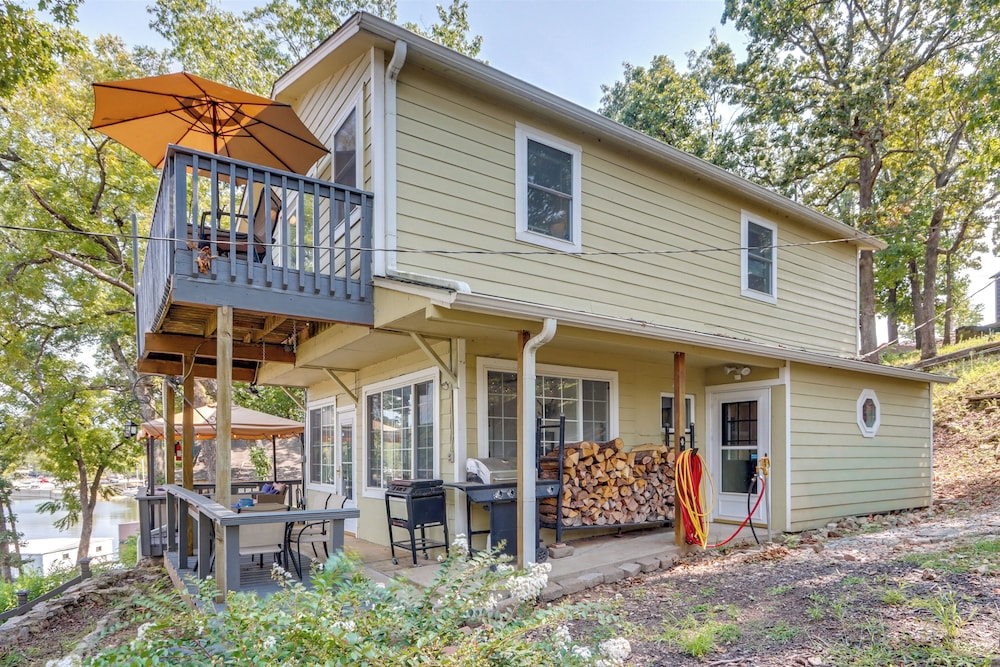 Dock + Views: Scenic Group Retreat on Grand Lake!