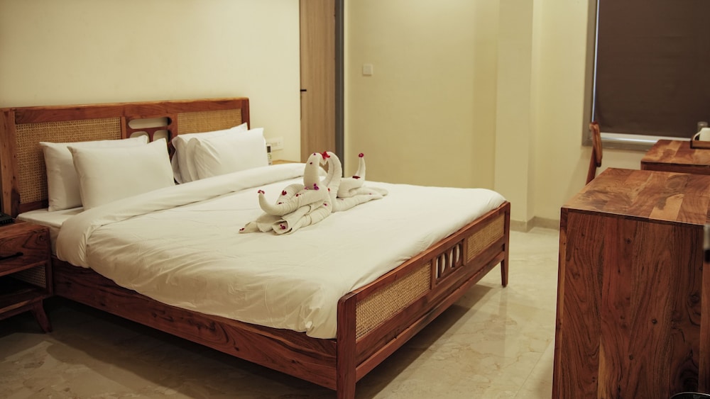 NOWAL NATURECARE RESORT