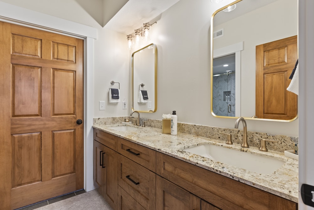 Park City Ski Resort - Town Pointe Condos