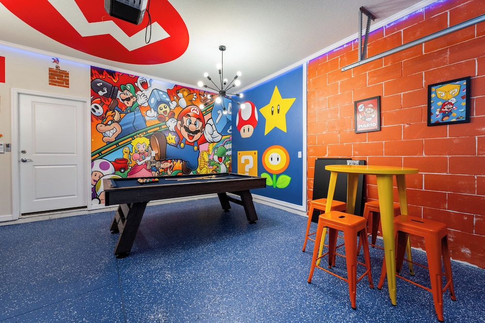 Dazzling New 7BR Villa  Disney Theme Rms