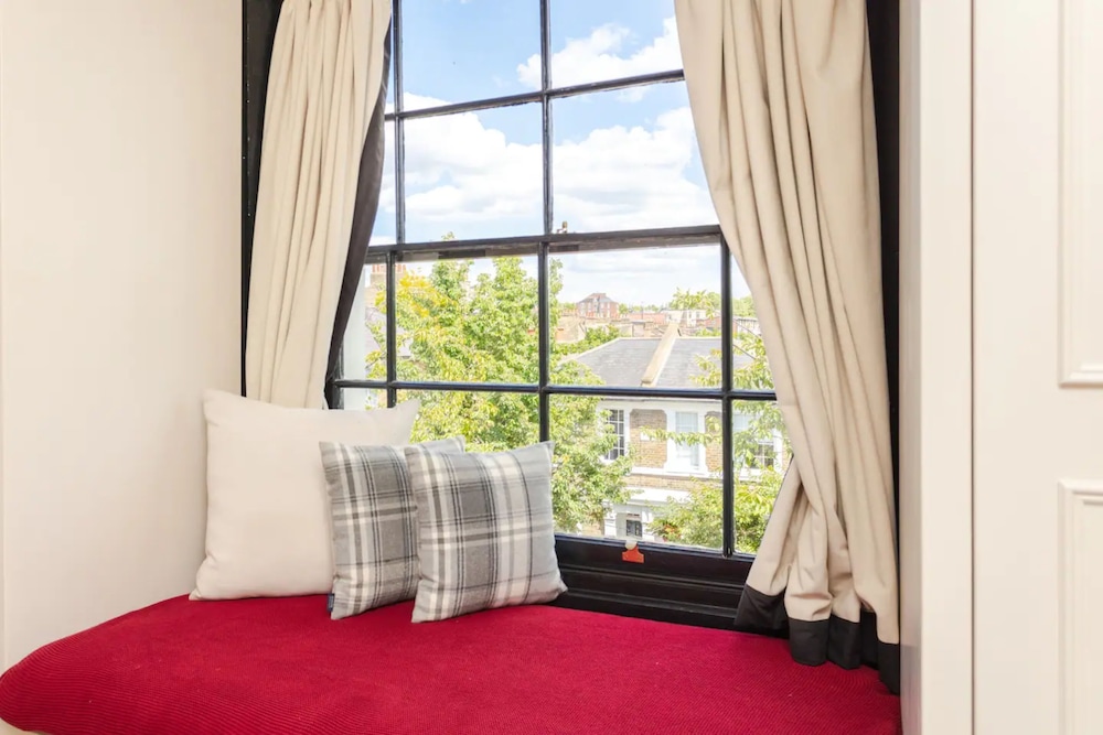 Stunning 2 Bedroom House in Peaceful London Fields