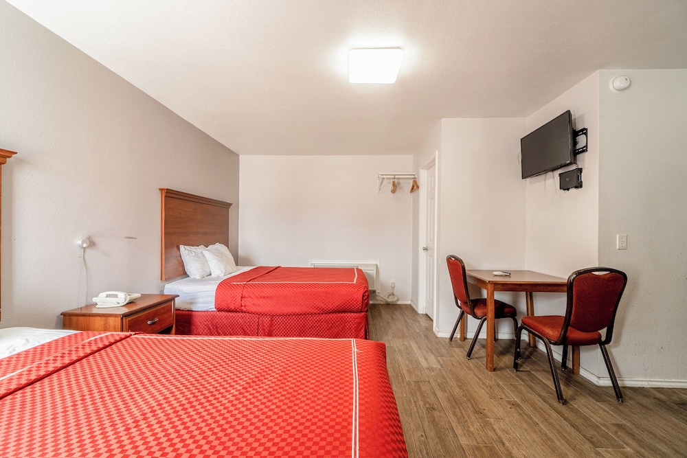 OYO Budget Inn Falfurrias Hwy 281