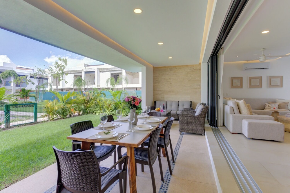 Vista Natura-Luxury Home Near the Beach