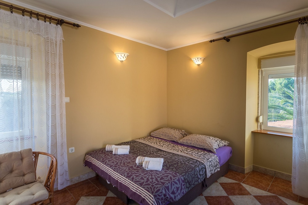 Villa Stocco view 2