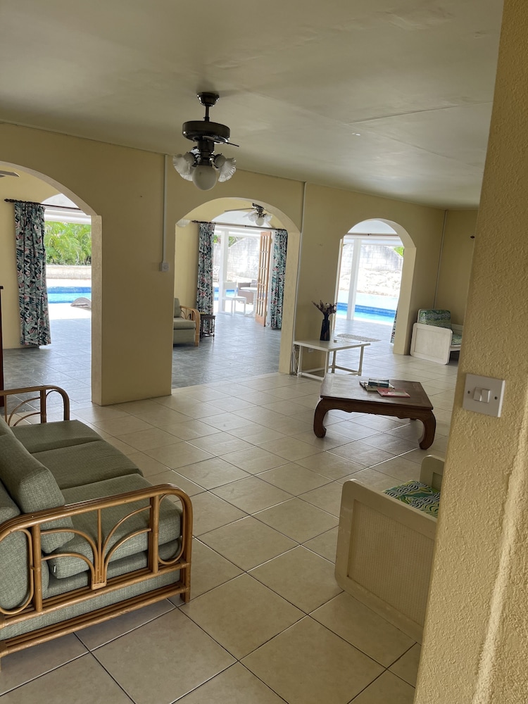 El Retreat Guest House view 2