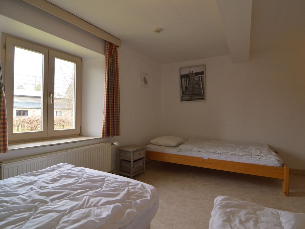 Holiday Home With Sauna in Sourbrodt view 2