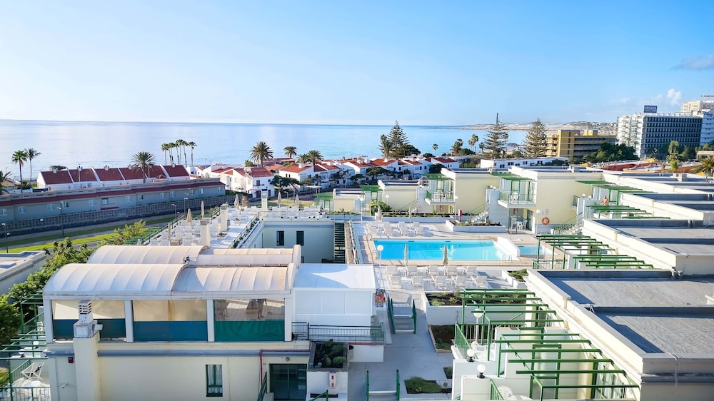 Salt Apartments Green Ocean