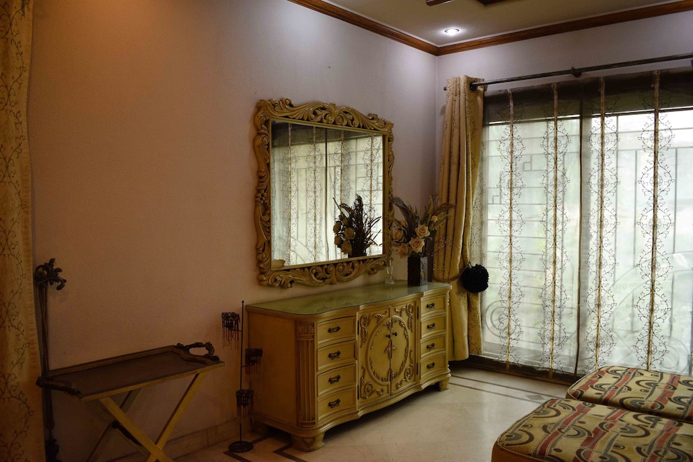 Lahore Home Stay