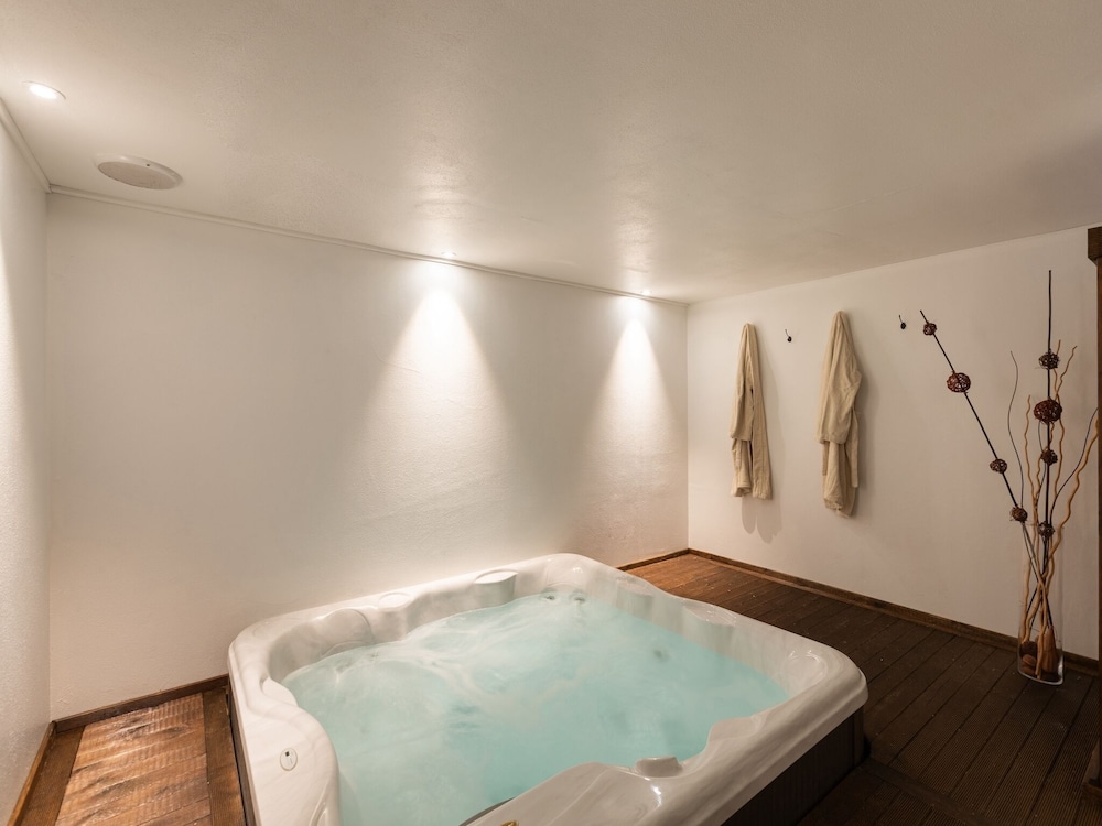 Residence Near the sea in Loano 4201