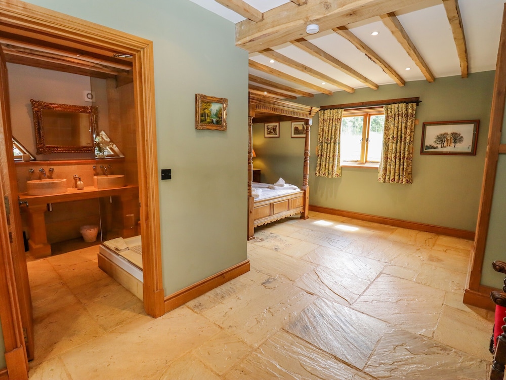 Rookery Hall