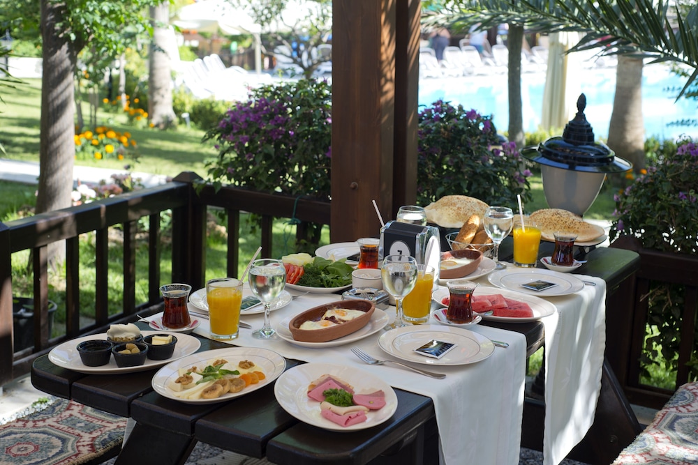 Aydinbey King's Palace & Spa -Ultra All Inclusive