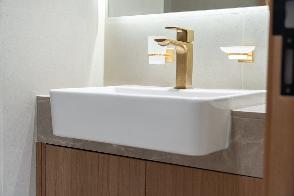 Ravishing 1 Bedroom in Binghatti Amber