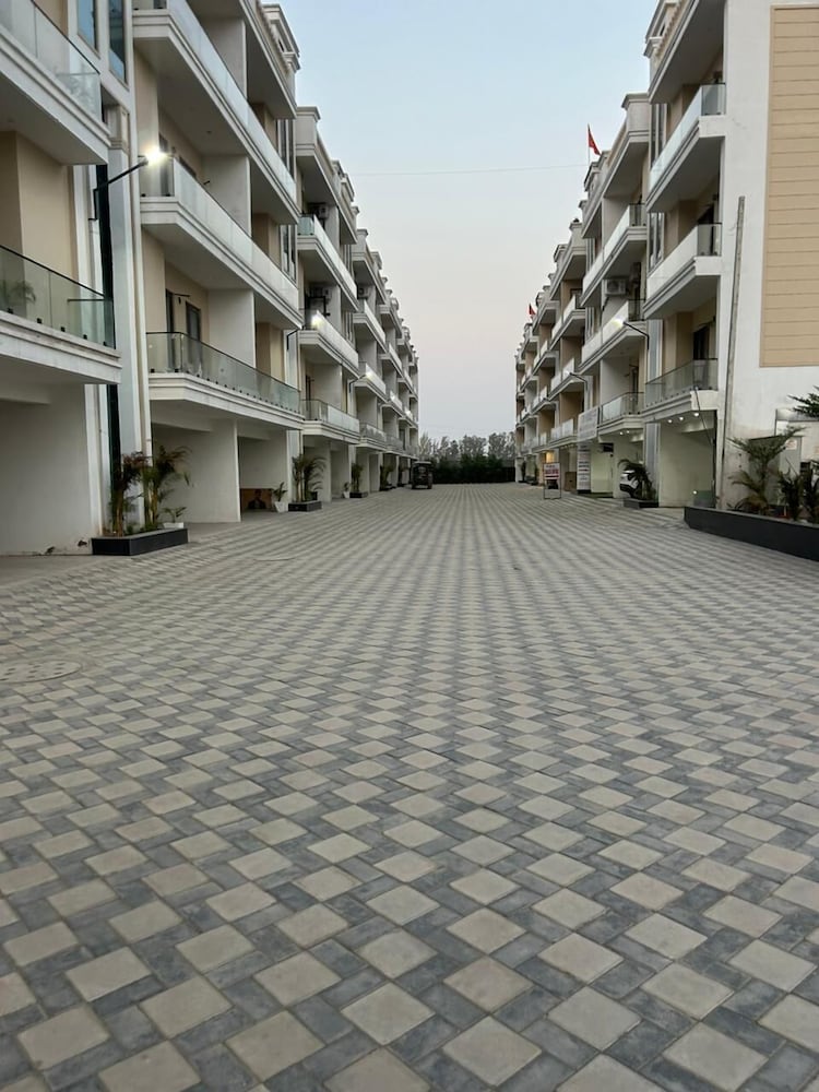 Aerostays Mohali