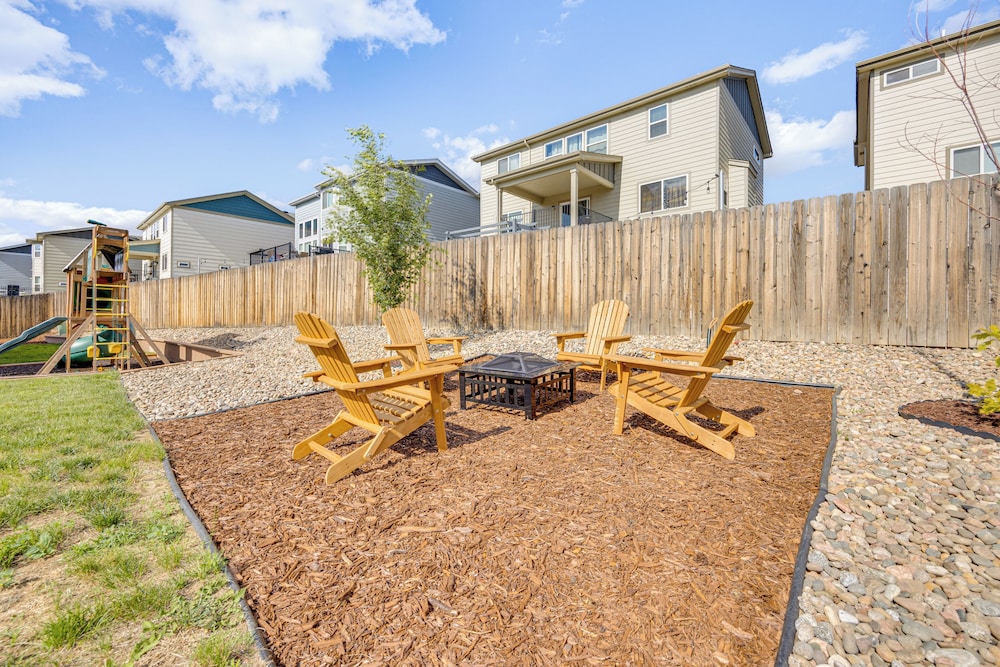 Bright Colorado Springs Home, 10 Mi to Dtwn!