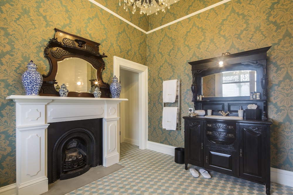 Hulbert House