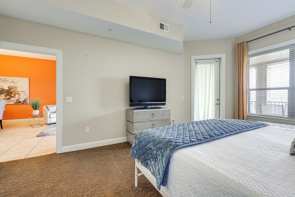 Lake LBJ Condo w/ Private Balcony, Lake Views - Property Image 20