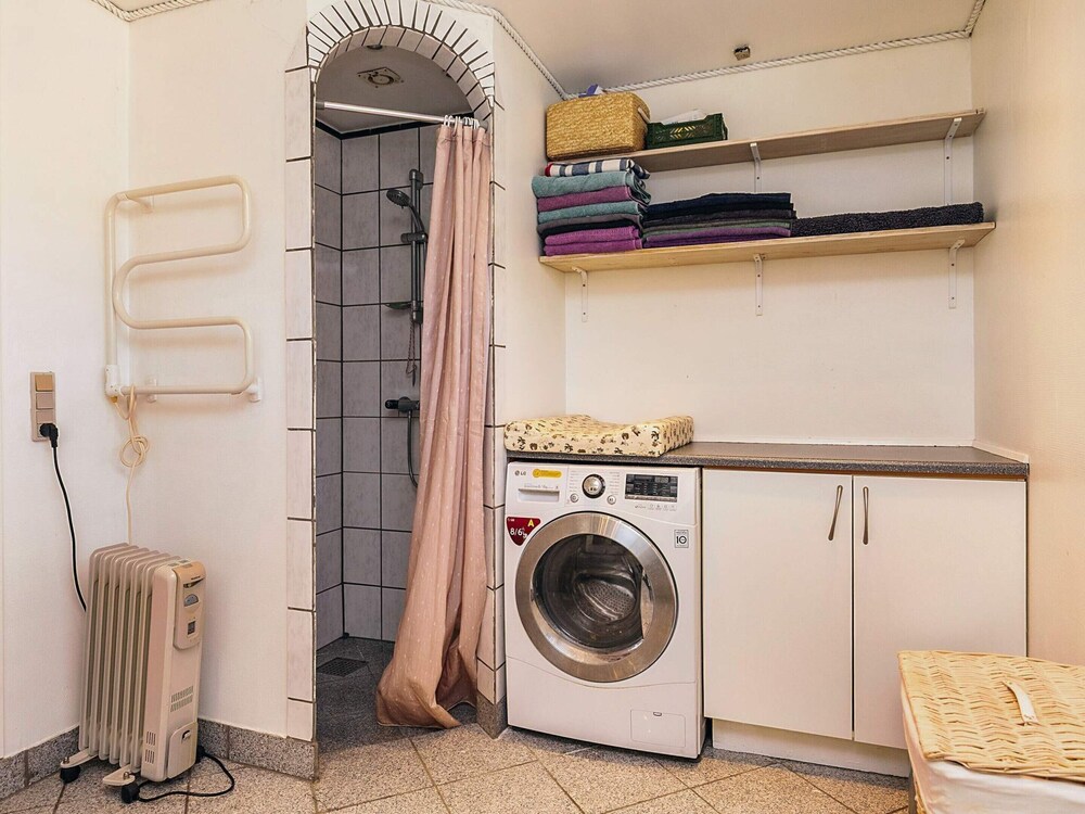 8 Person Holiday Home in Jaegerspris