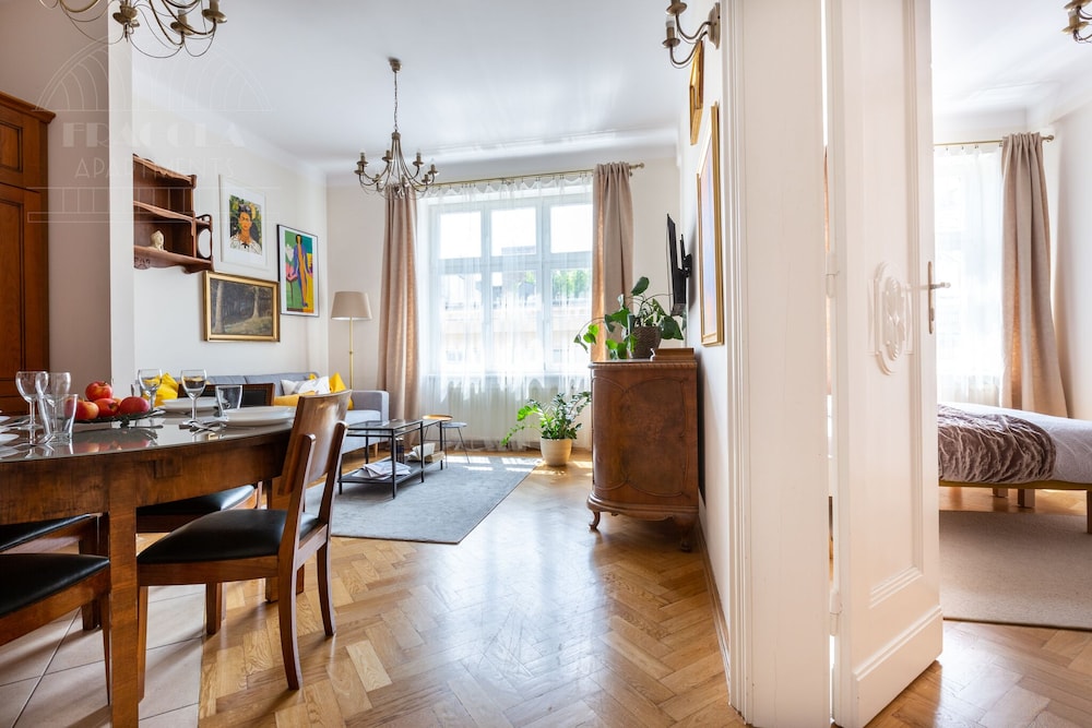 Fragola Apartments Old Town