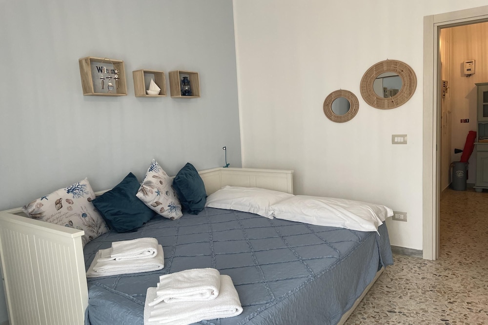 Casa Pepitas apt sea Front Monopoli photo 3