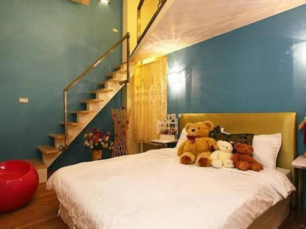 Photo 6