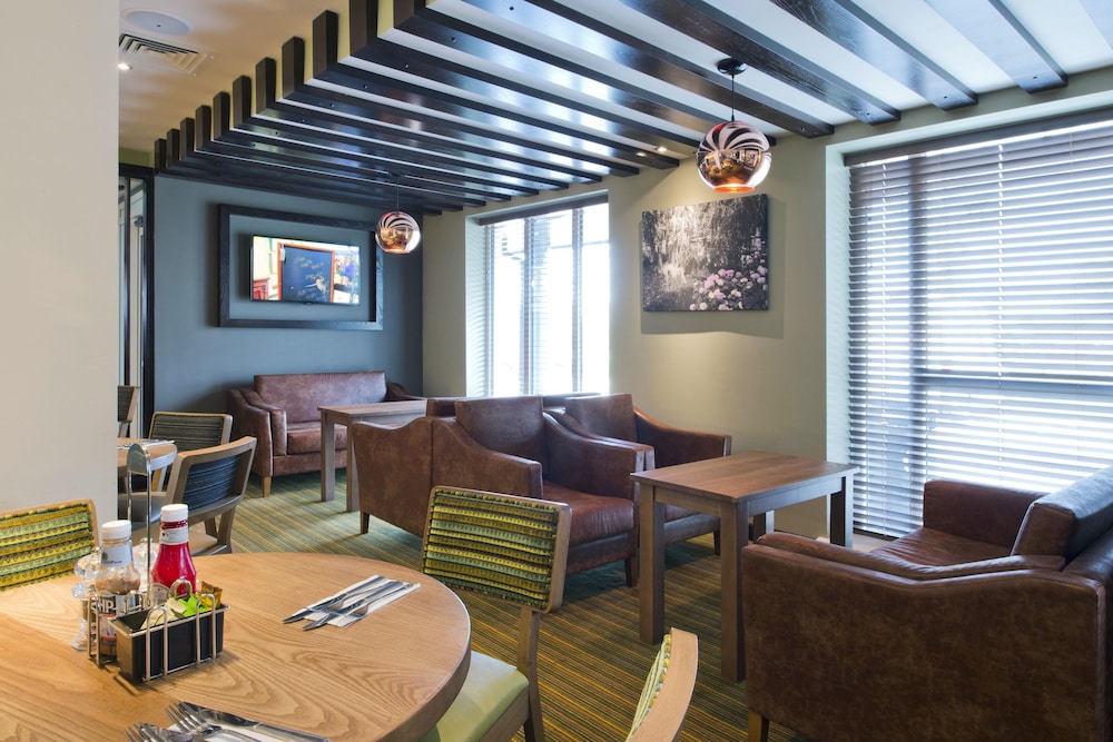 Premier Inn Wells - Somerset, photo 19