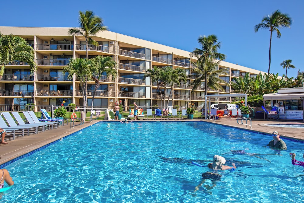 2BR/2BA Oceanfront Condo in Maui Sunset
