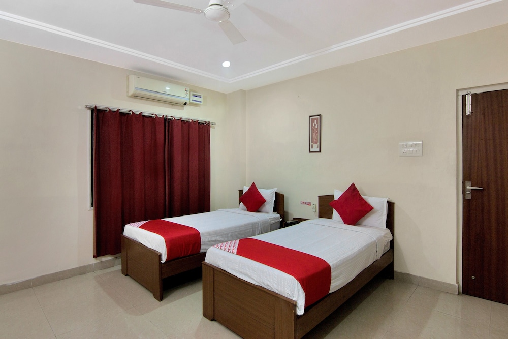 Hyderabad Vacations - OYO 20009 SilverKey Gachibowli - Property Image 4