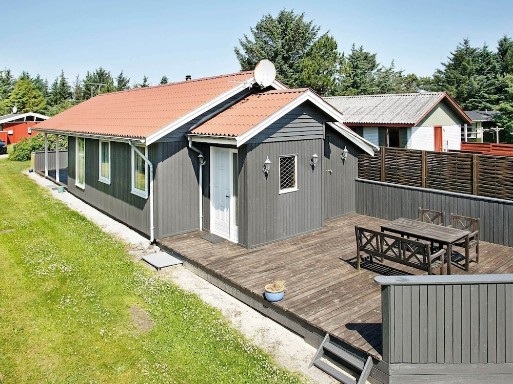 6 Person Holiday Home in Lokken-by Traum