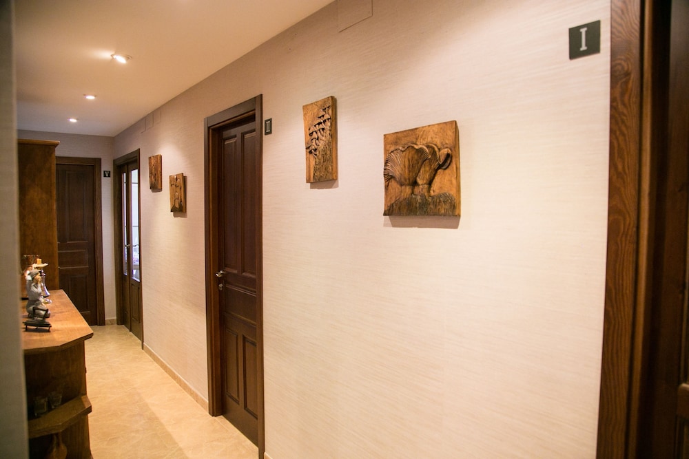 Hotel Restaurante Quintanares - Property Image 65