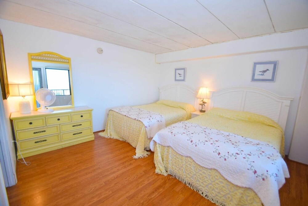 High Point South 1G - 1 Br Condo