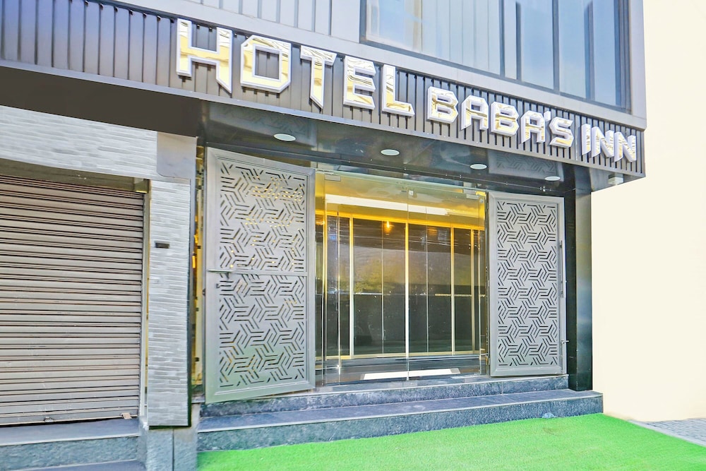 FabHotel Baba's Inn