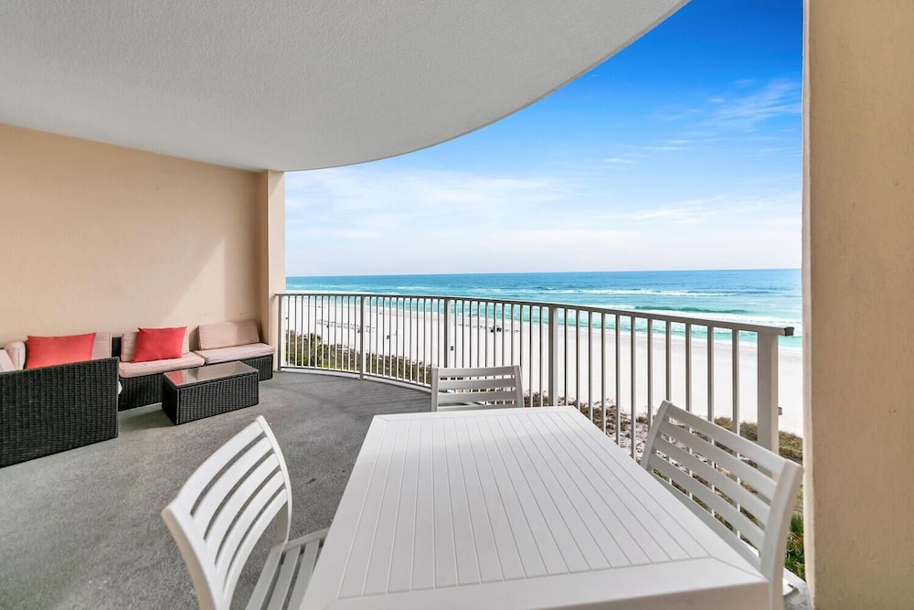 Twin Palms 603