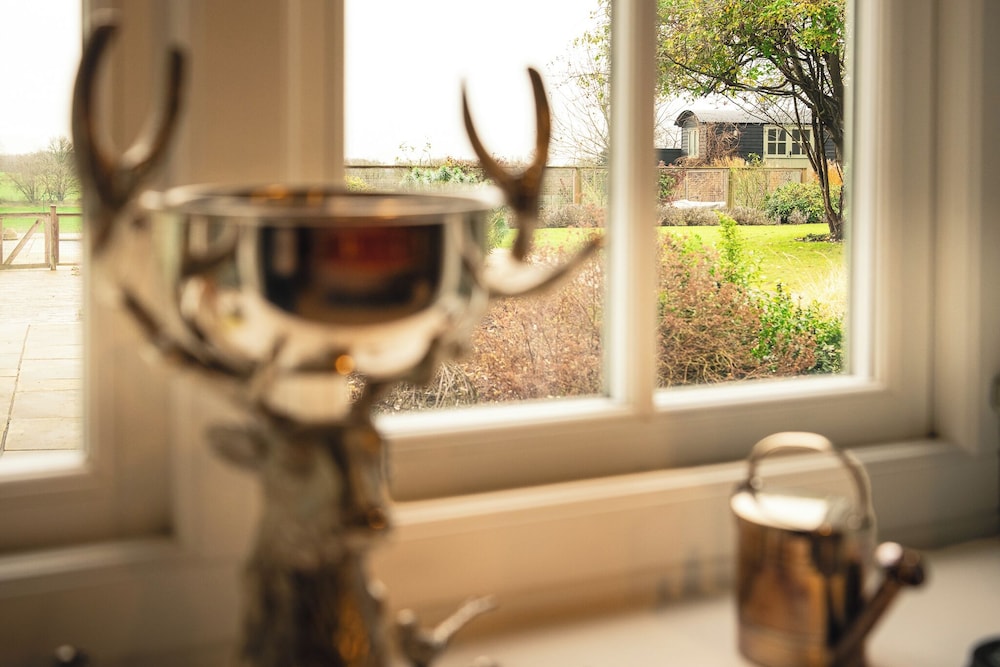 Stunning 6 BB Cottage & Annexe