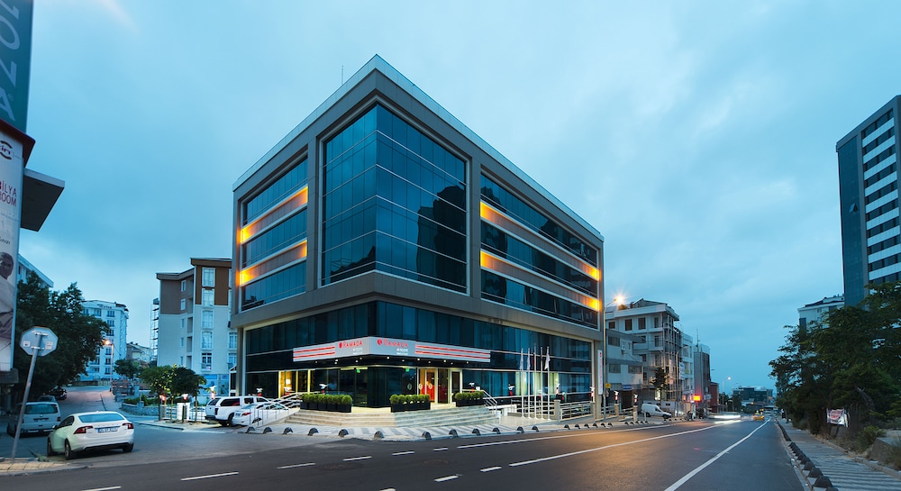 Ramada Encore by Wyndham İstanbul Kartal - Image 5