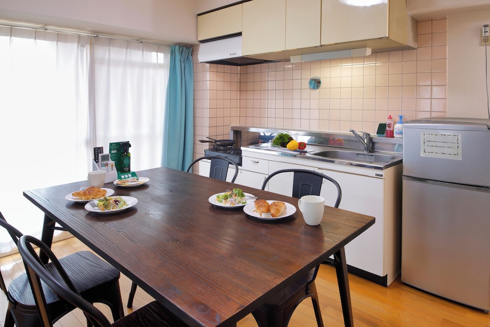 HOTEL Nishikawaguchi Weekly