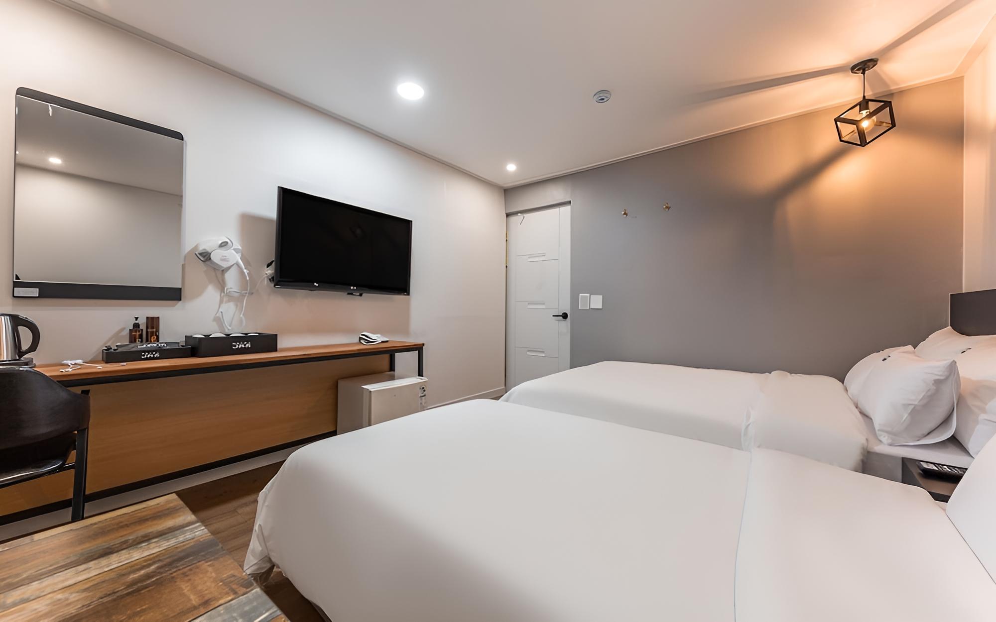 Daejeon Munchang Hotel The Zam view 2