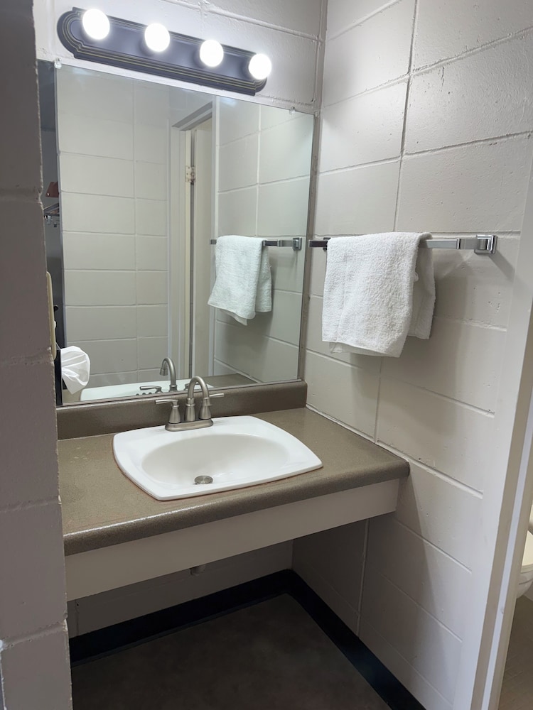 Smartwood Inn
