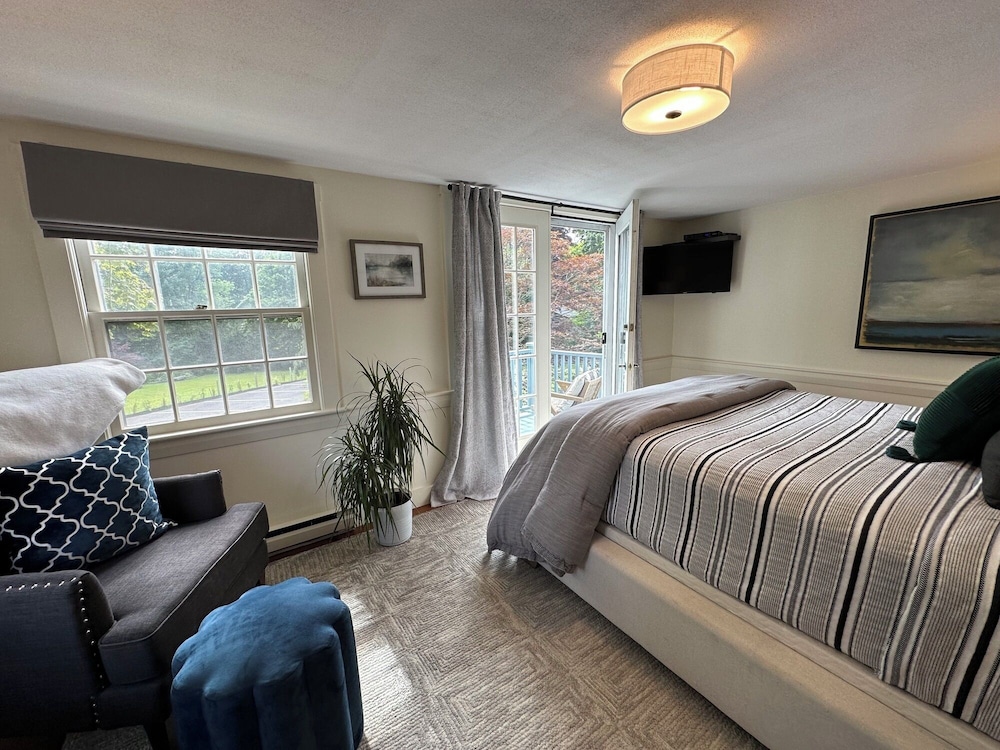 Inn at Perkins Cove