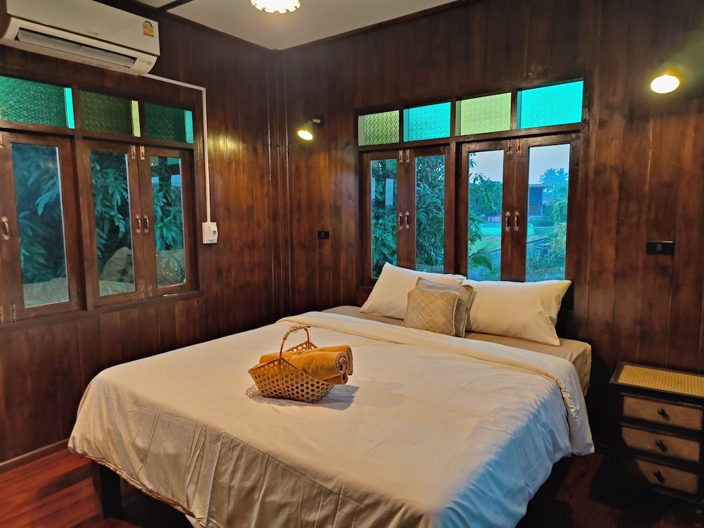 Shine Villa Sukhothai