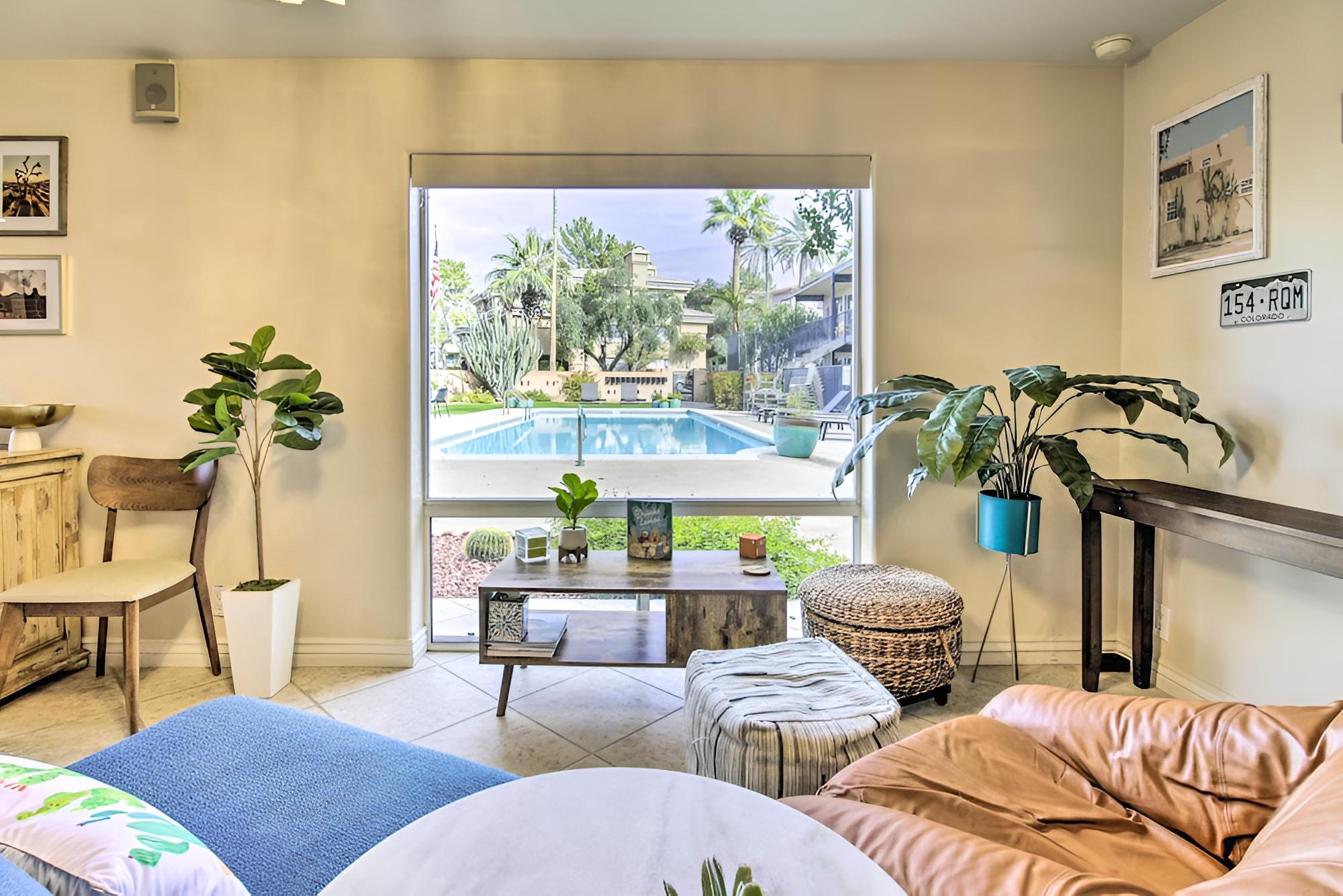 Scottsdale Condo ~ 2 Mi to Downtown! view 4