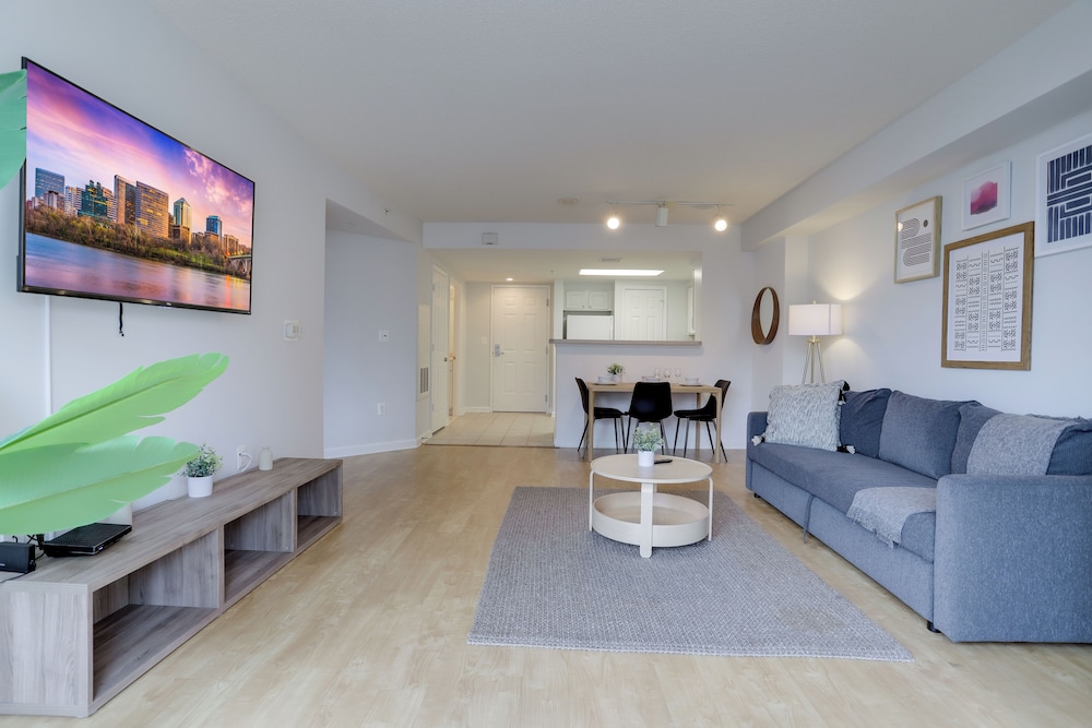 Fascinating Apt in Ballston With Gym
