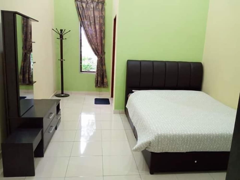ArRayyan Guesthouse & Homestay
