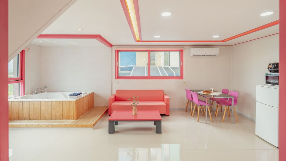 Gapyeong The Hue Spa Pension