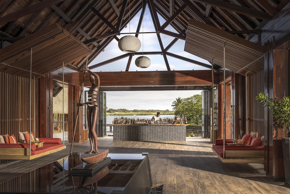 Four Seasons Mauritius at Anahita view 3