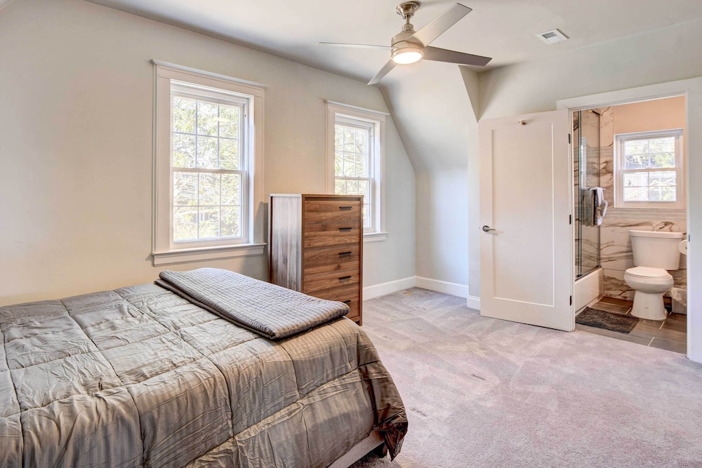 Updated Baltimore Home 8 Mi to Downtown! - Property Image 31