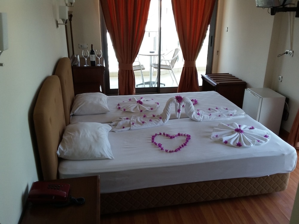 Cihan Turk Otel - Image 5