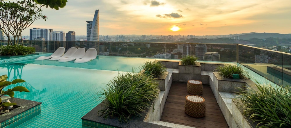 ViiA Residences in KL Eco City, Five Senses